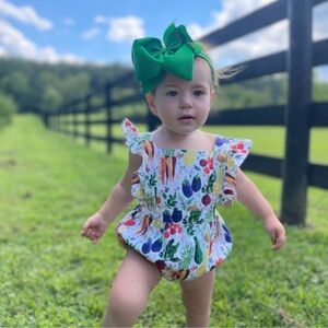 MAISONETTE WORTHY THREADS EUC 100% Cotton Colorful Vegetable Ruffle Bubble